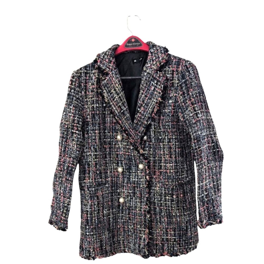 Tweed Blazer with Pearl Buttons – Size Large - Picture 2 of 4